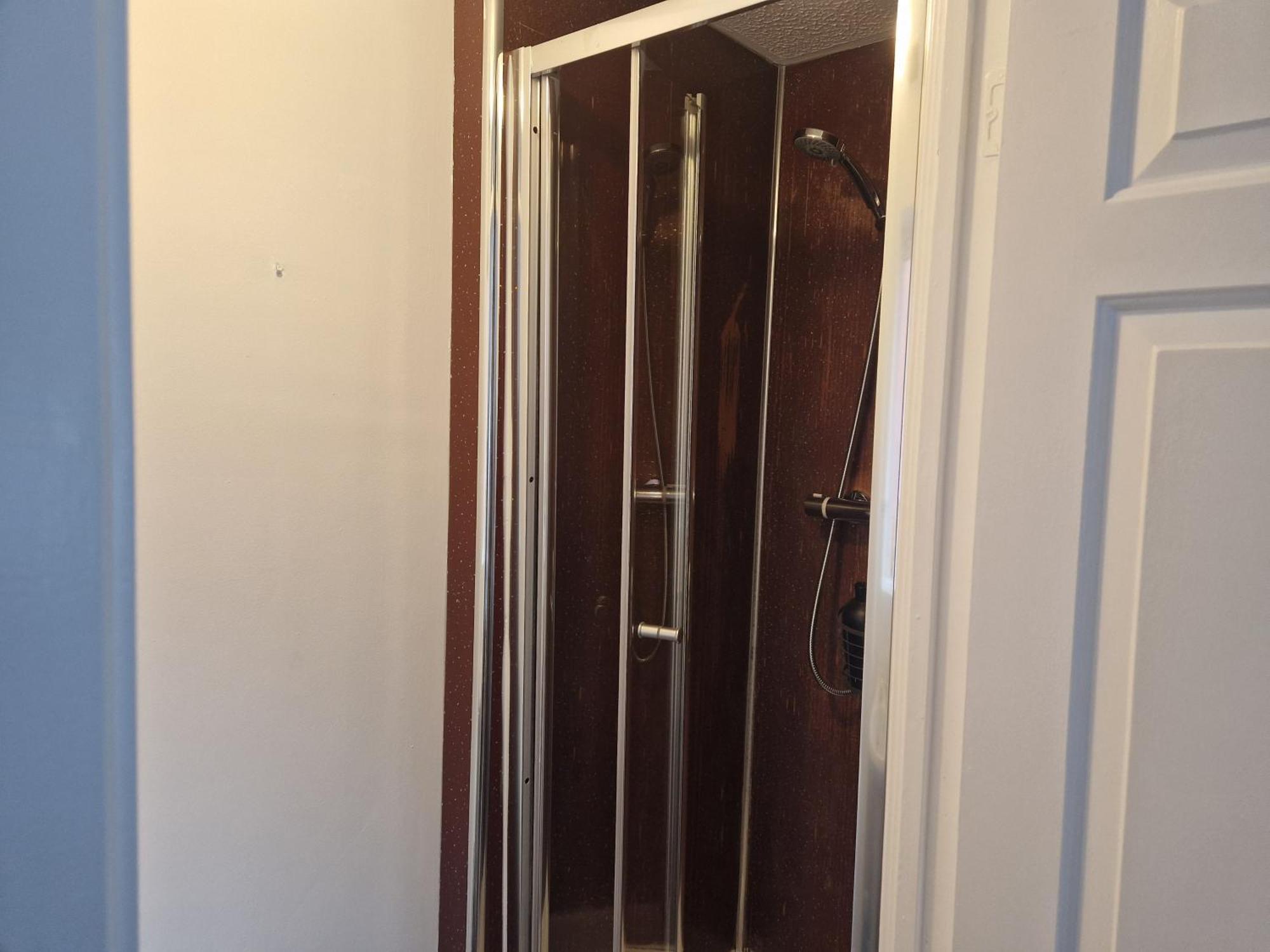 Captivating 3-bed House In Strood Rochester Kent