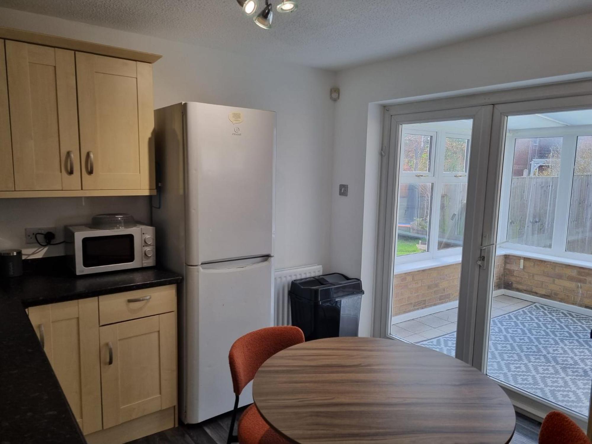 Holiday home Captivating 3-bed House In Strood Rochester Kent Rochester (Kent)