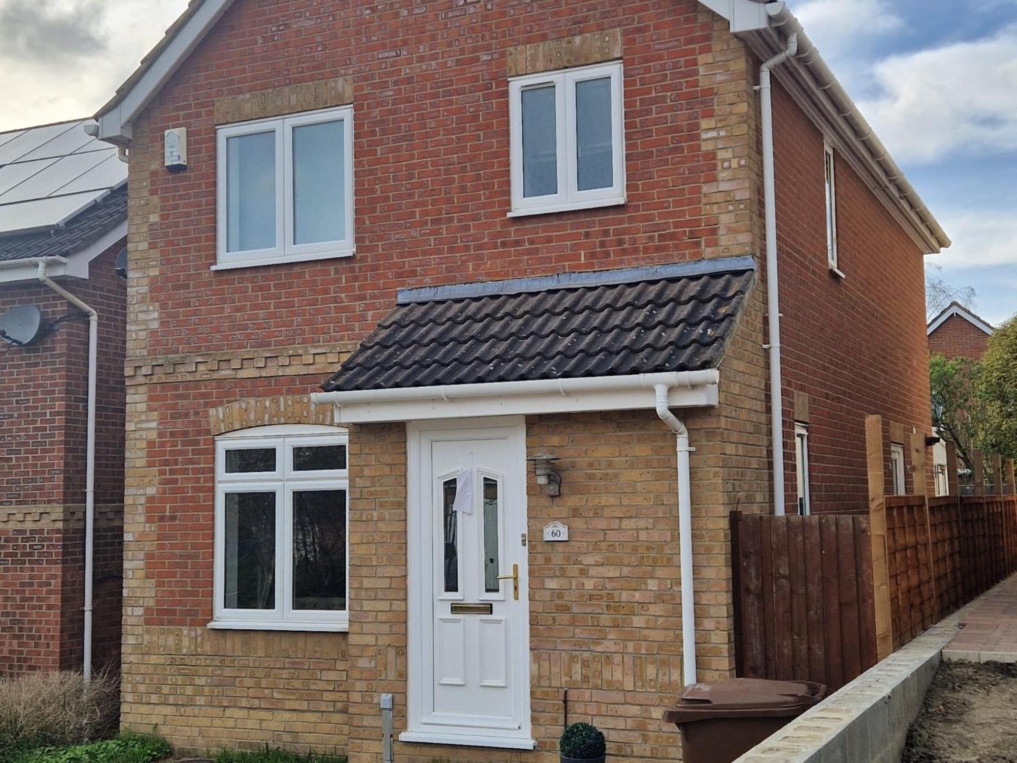 Captivating 3-bed House In Strood Rochester Kent Rochester (Kent)